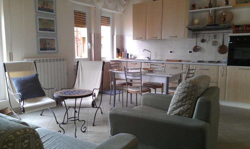 Residence Il Gabbiano Вариготти Номер фото