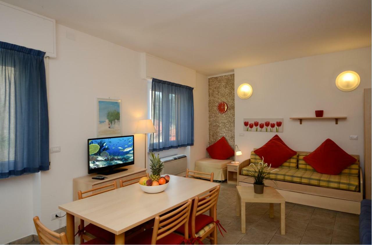 Residence Il Gabbiano Вариготти Экстерьер фото