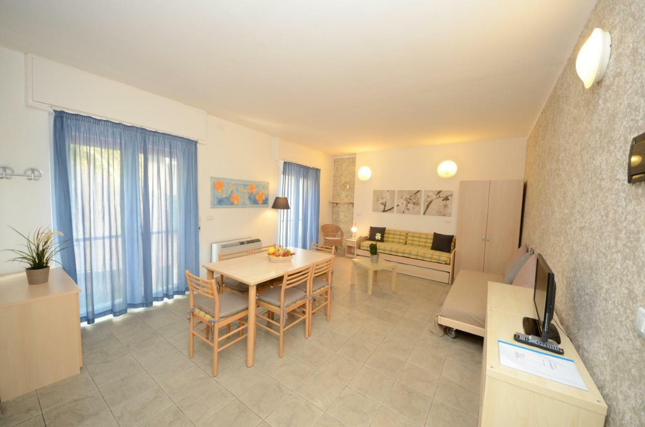 Residence Il Gabbiano Вариготти Экстерьер фото